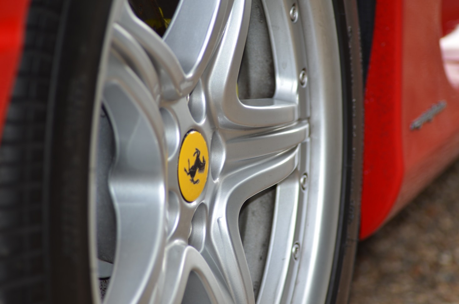 Why Car Enthusiasts Prefer Zentork Alloy Wheels